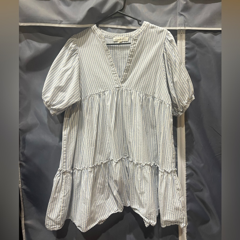 Vine & Love Blue Striped Puff Sleeve Blouse